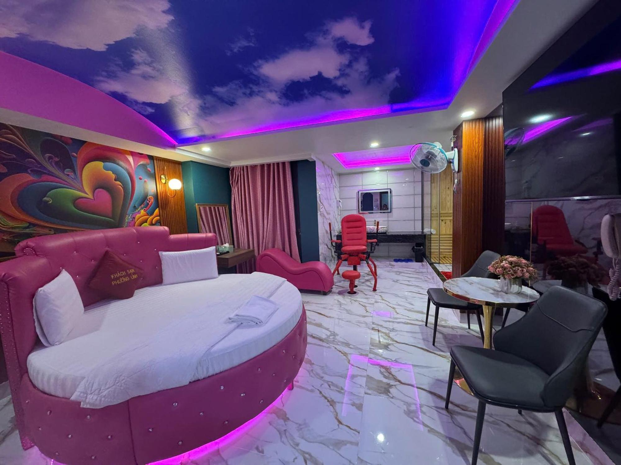 Hotel Khach San Phuong Linh 2 *